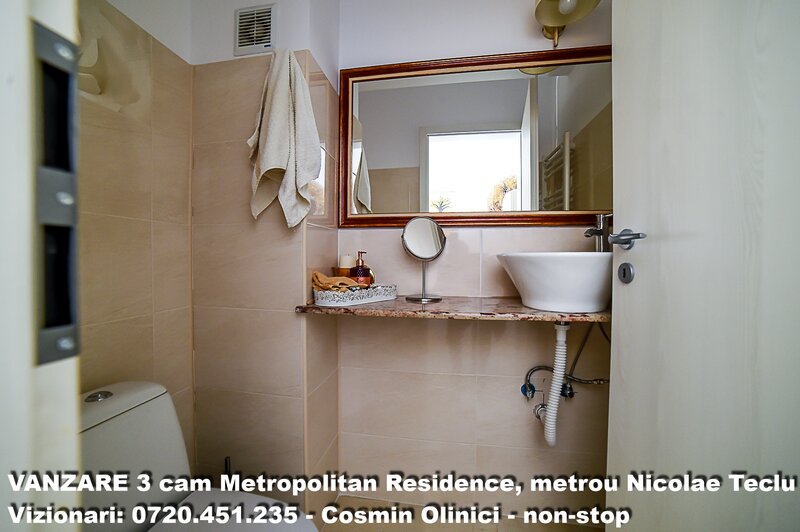 Titan, Metropolitan Residence, metrou N. Teclu